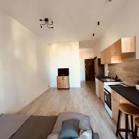 Lecha Street C Appartamento